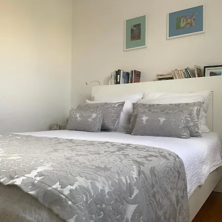 Albatros With Private Garden,trogir Trogir
