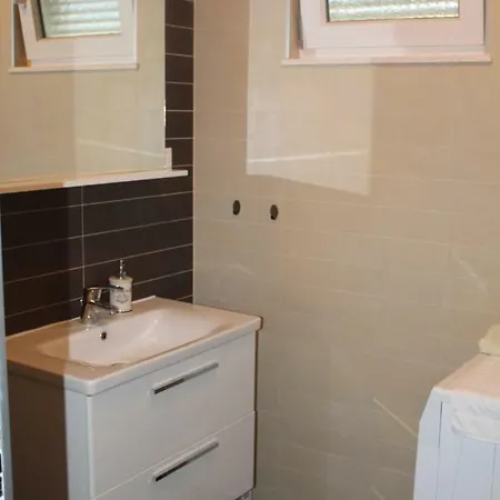 Apartment Albatros Trogir